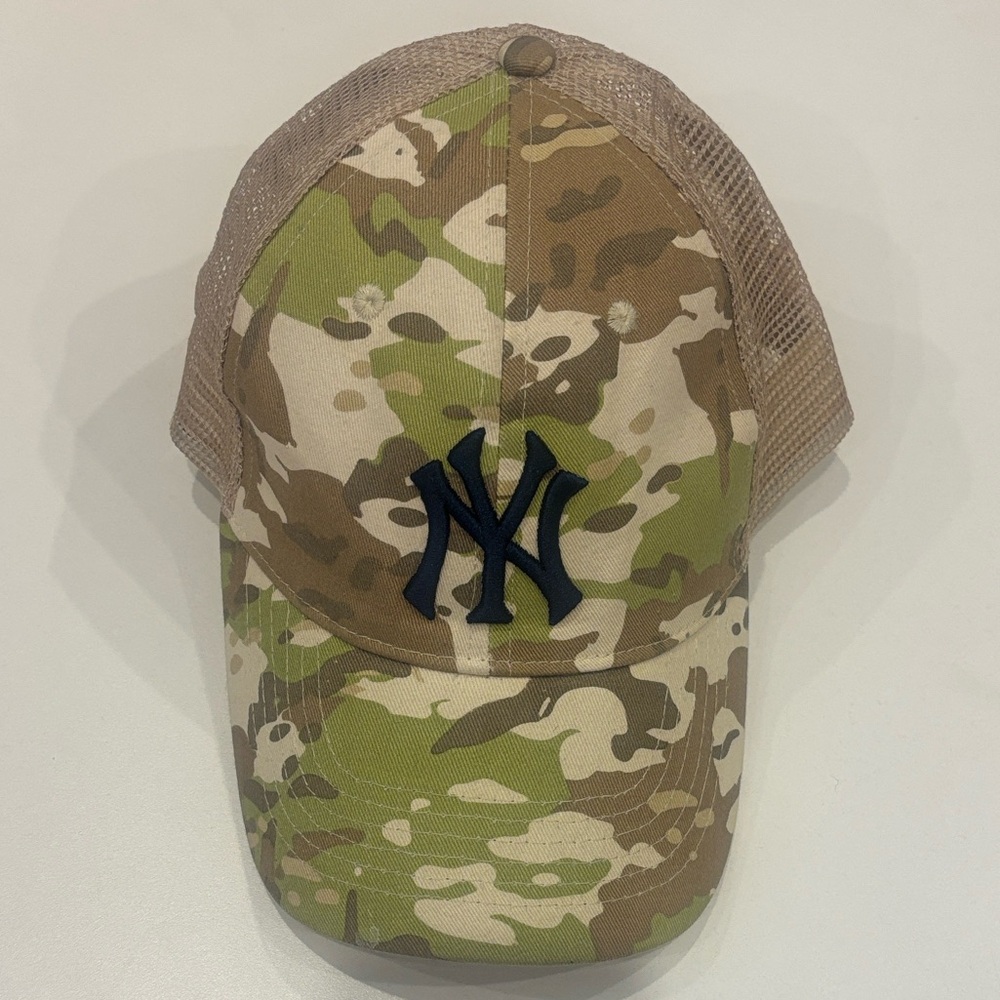 NYY New York Yankees Budweiser Military Camouflage SnapBack Trucker Baseball Cap
